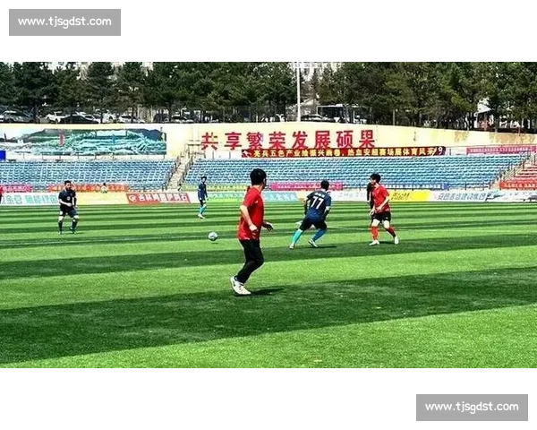 中国队鏖战日本,绿茵赛场激情对决实时直播全程解析 中国队鏖战日本,绿茵赛场激情对决实时直播全程解析